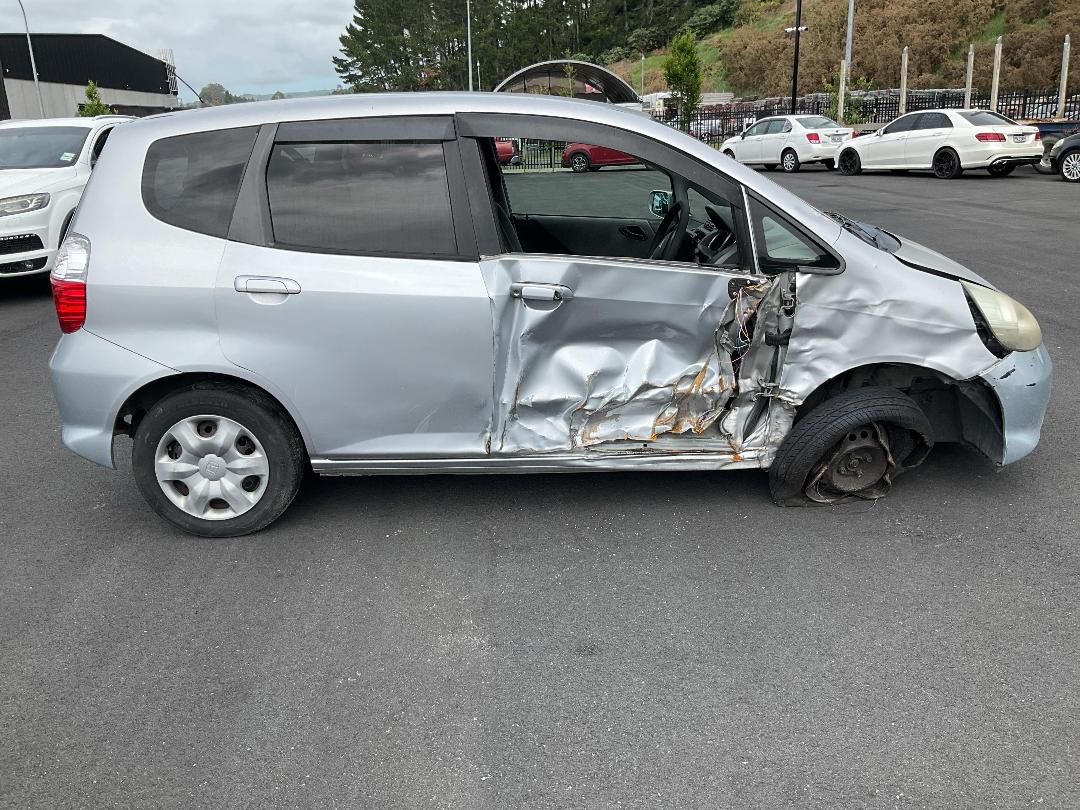 Photo '5' of Honda FIT