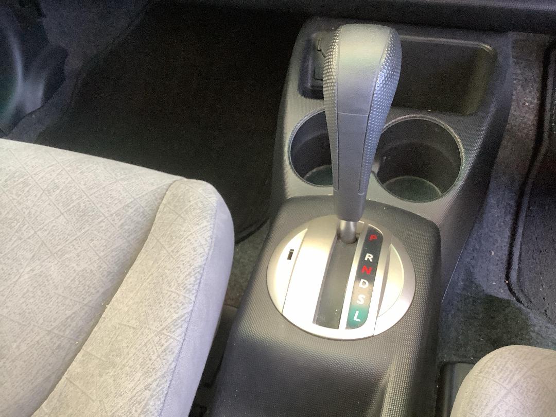 Photo '16' of Honda FIT Photo '16' of Honda FIT