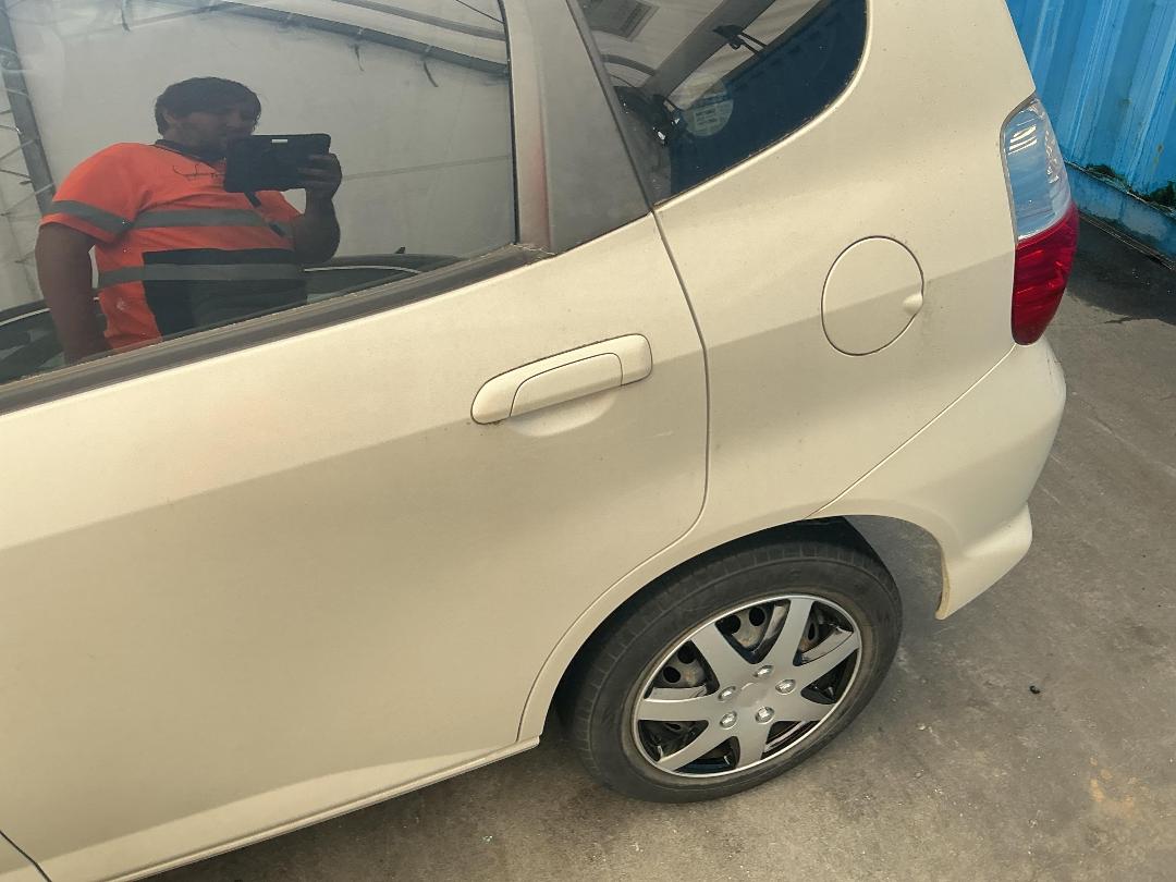 Photo '8' of Honda FIT