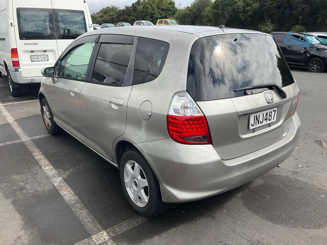 Photo '3' of Honda FIT