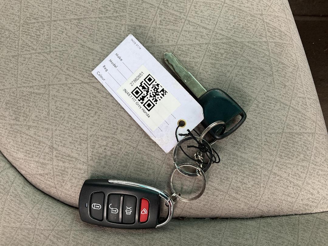 Photo '15' of Honda FIT