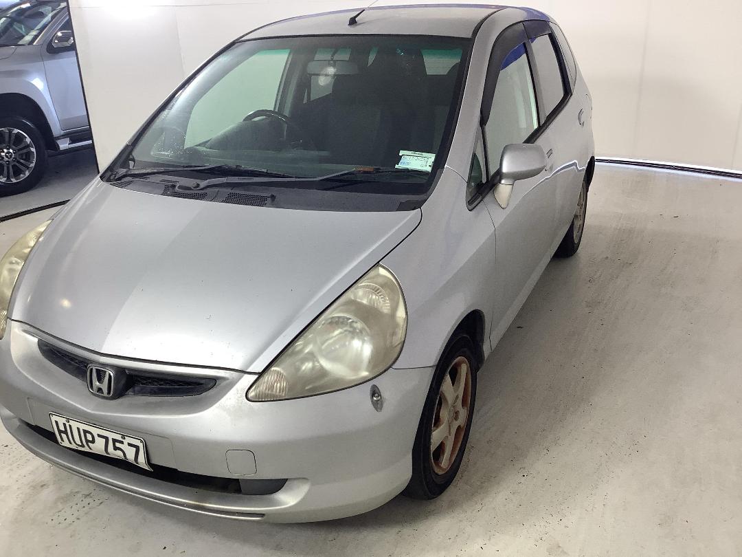 Photo '2' of Honda FIT