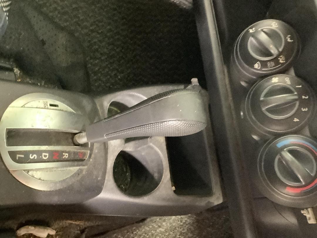 Photo '13' of Honda FIT