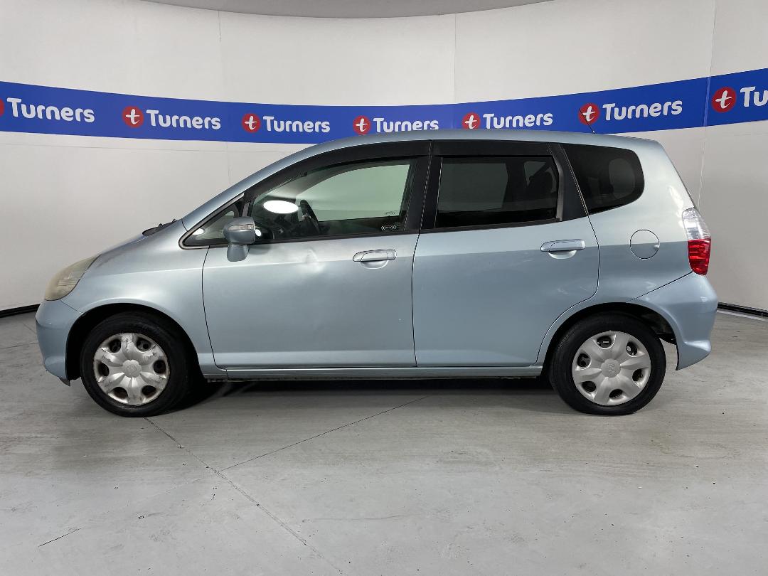 Photo '24' of Honda FIT Photo '24' of Honda FIT