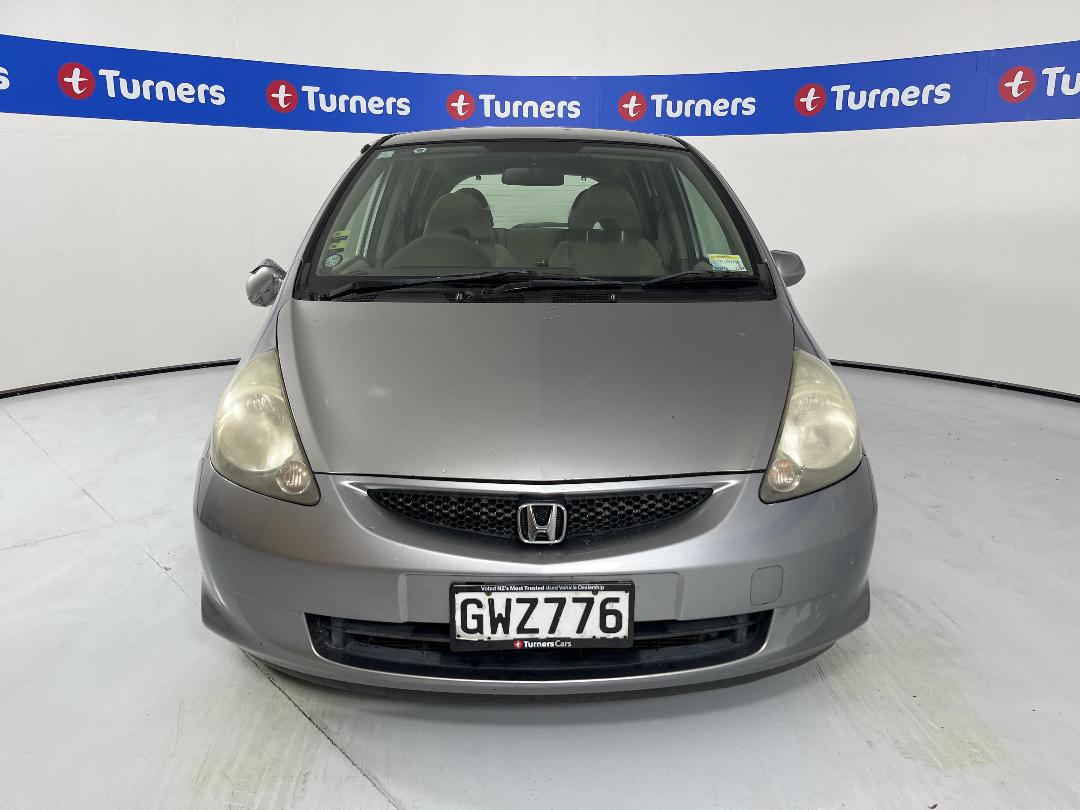 Photo '2' of Honda FIT