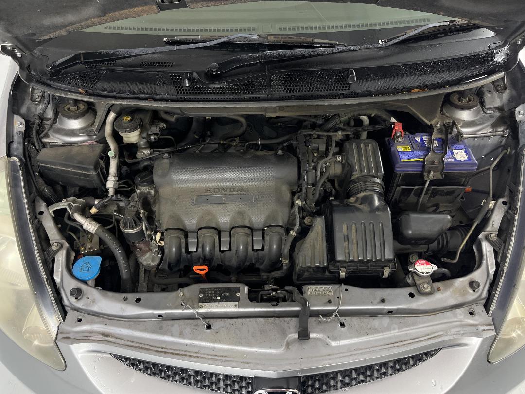 Photo '13' of Honda FIT