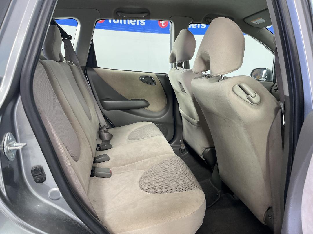 Photo '20' of Honda FIT