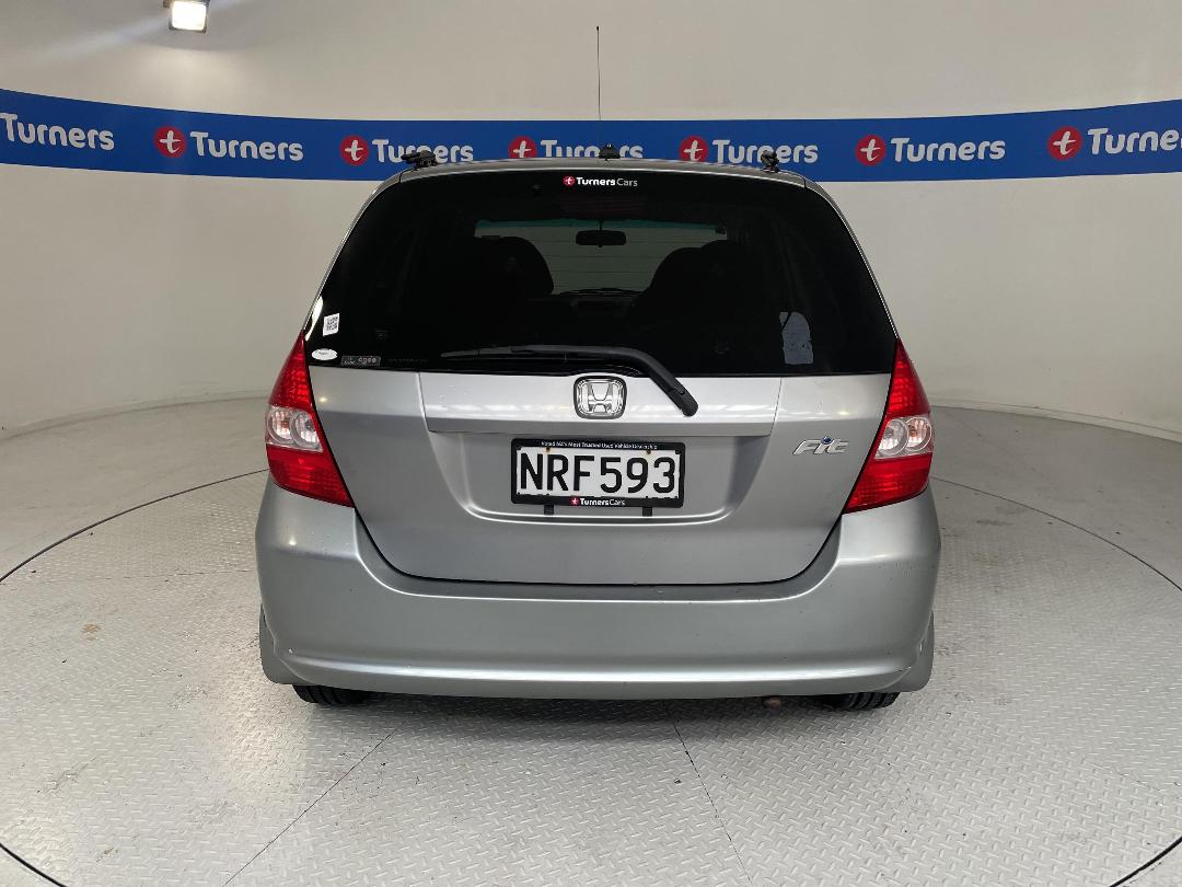 Photo '6' of Honda FIT Photo '6' of Honda FIT