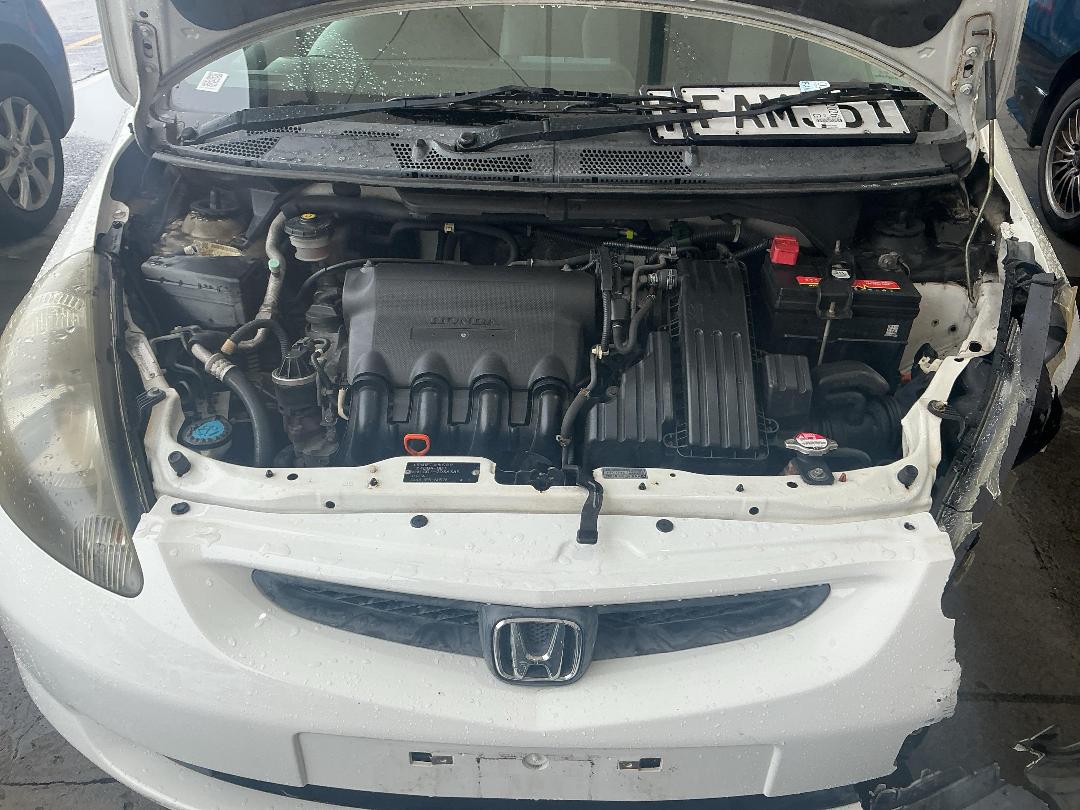 Photo '25' of Honda FIT