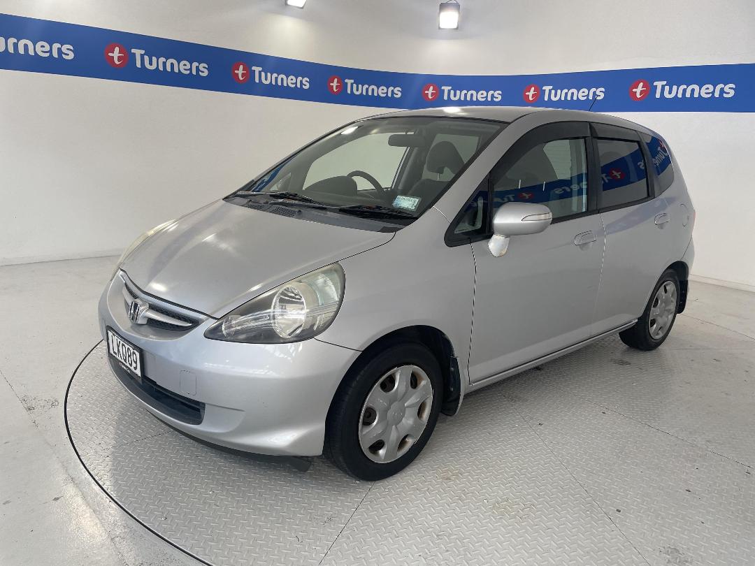 Photo '4' of Honda FIT