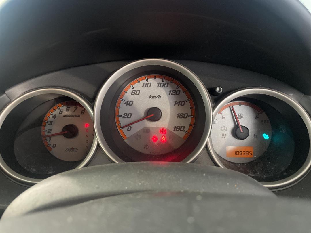 Photo '21' of Honda FIT