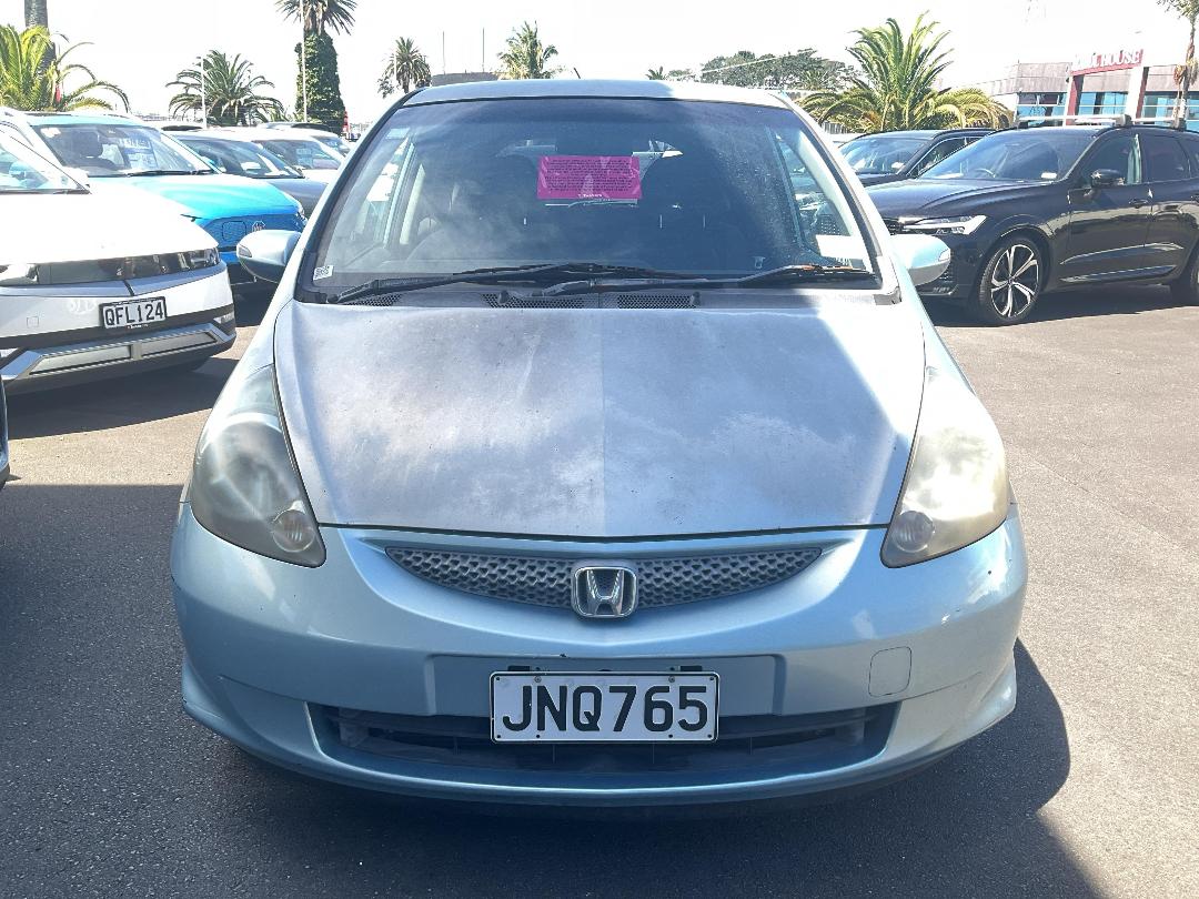 Photo '2' of Honda FIT Photo '2' of Honda FIT