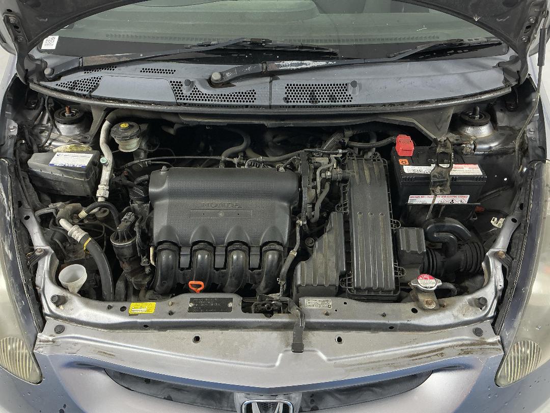 Photo '11' of Honda FIT Photo '11' of Honda FIT