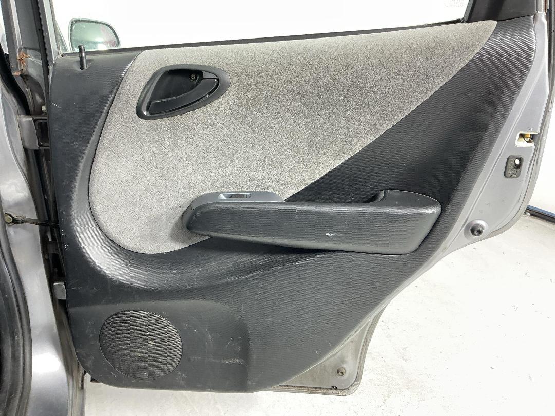 Photo '17' of Honda FIT Photo '17' of Honda FIT