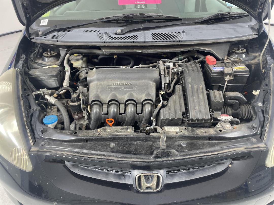 Photo '11' of Honda FIT