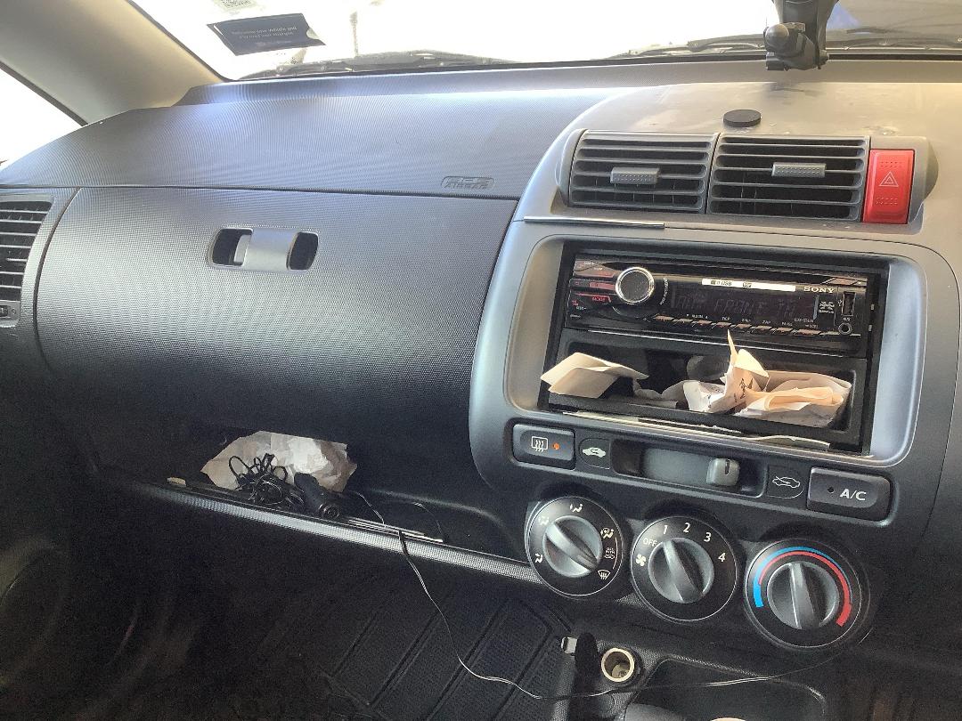 Photo '16' of Honda FIT