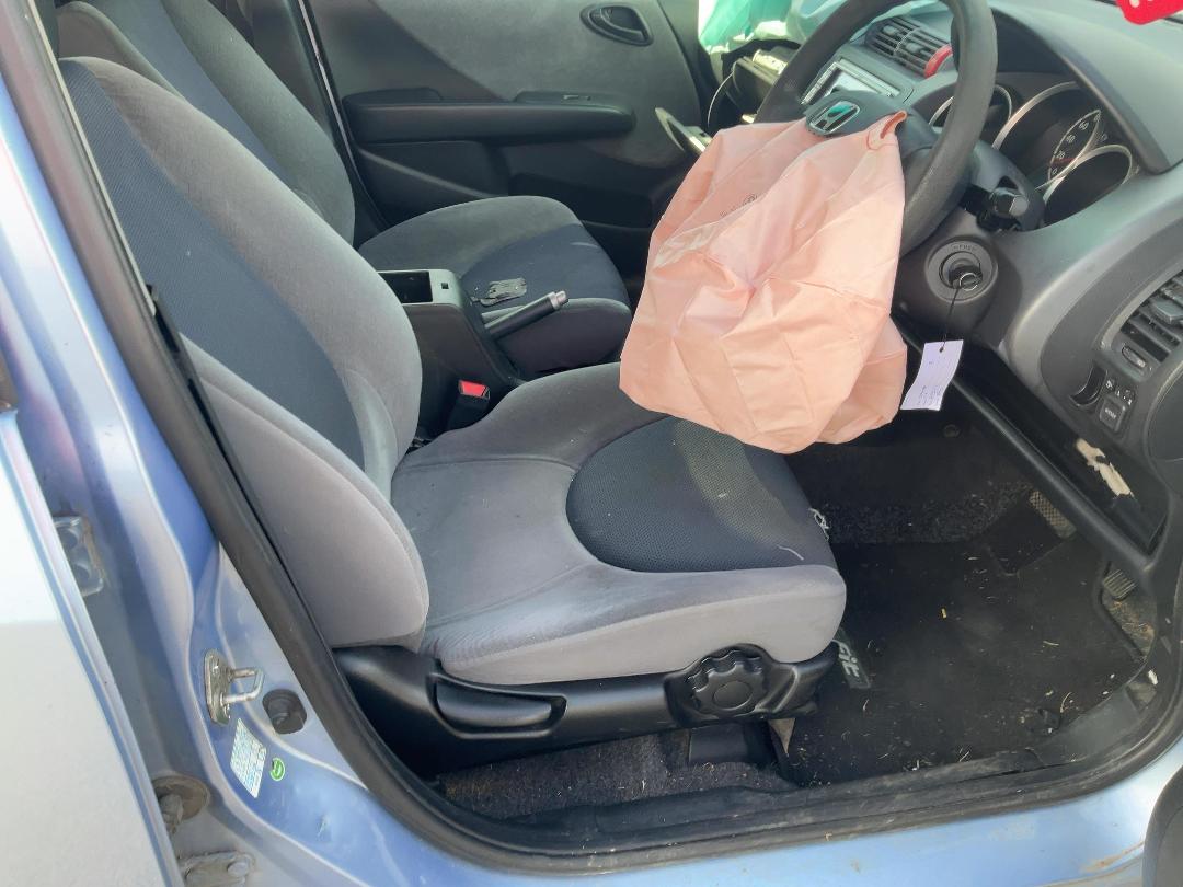 Photo '13' of Honda Fit