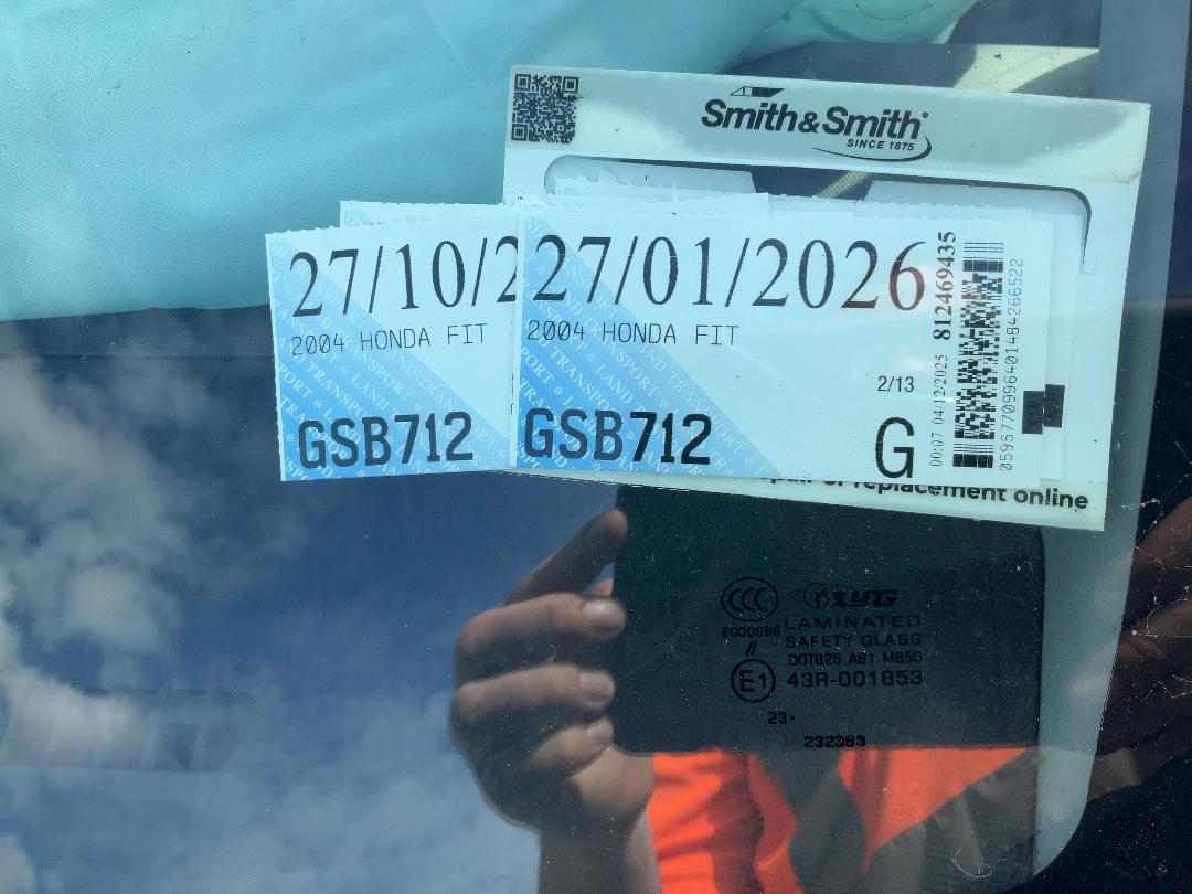 Photo '17' of Honda Fit