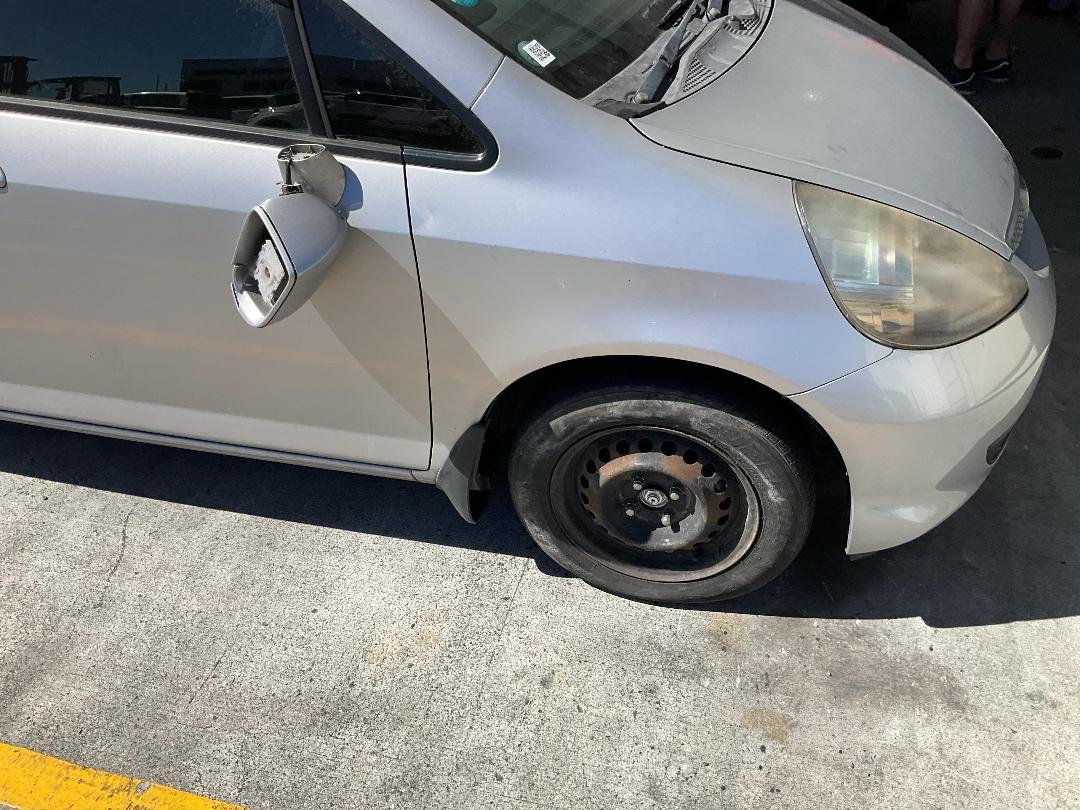 Photo '2' of Honda FIT