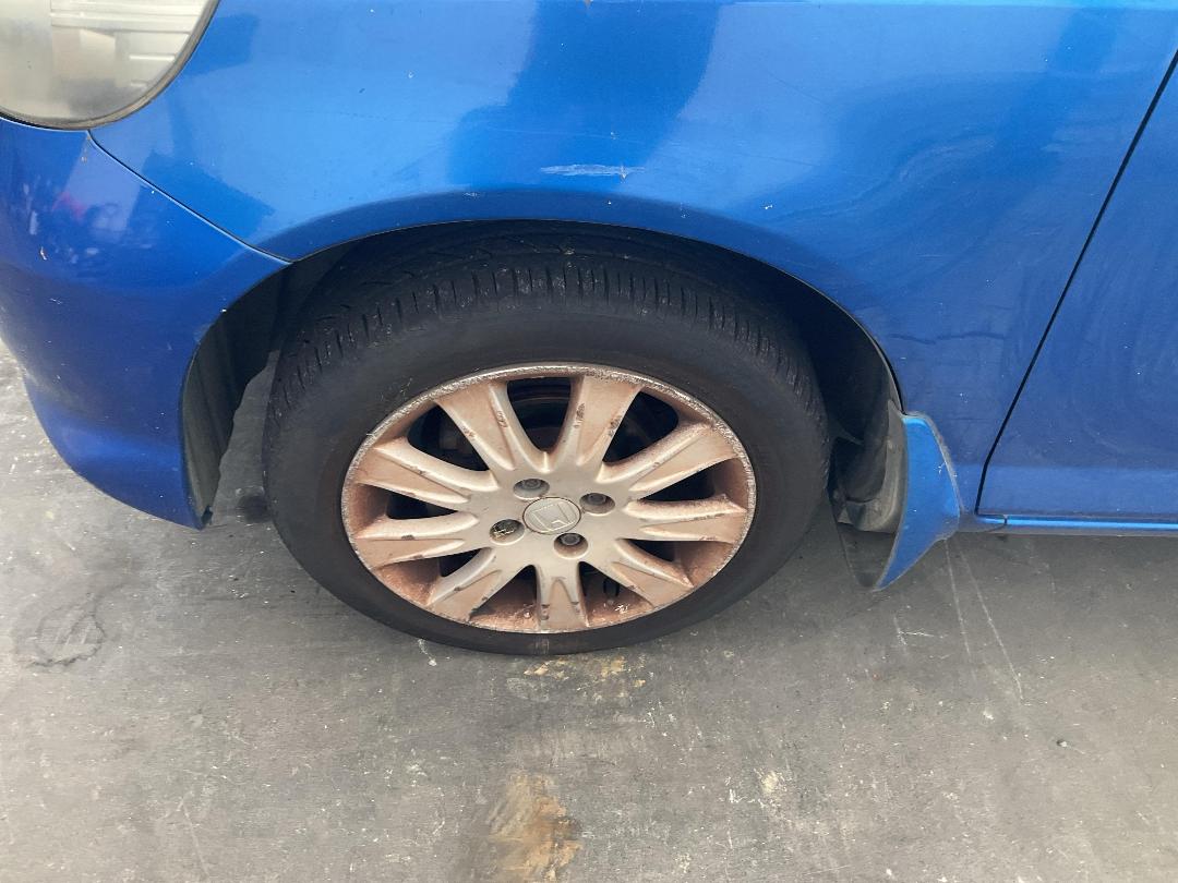 Photo '17' of Honda FIT