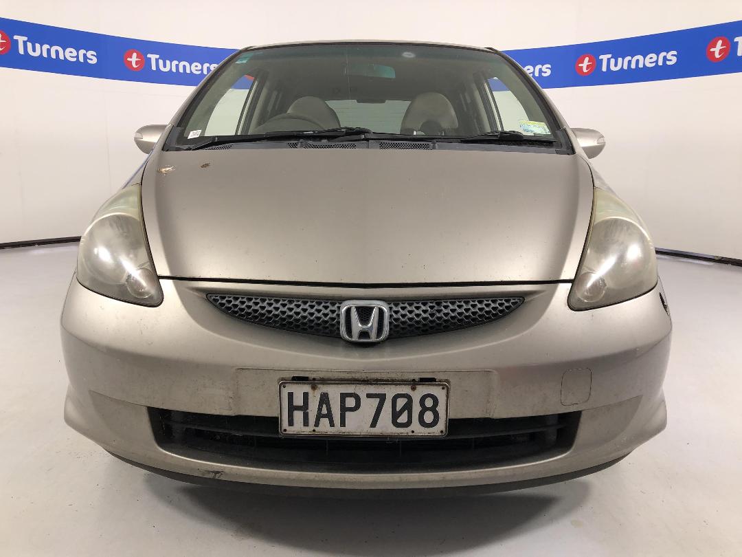 Photo '2' of Honda FIT Photo '2' of Honda FIT