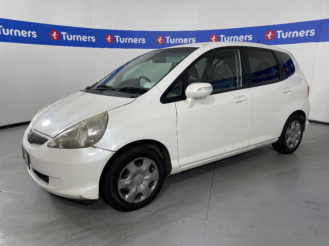 Photo '4' of Honda FIT