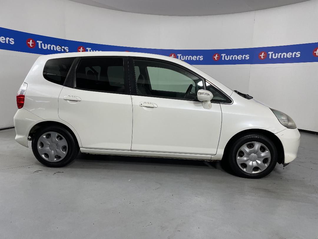 Photo '23' of Honda FIT