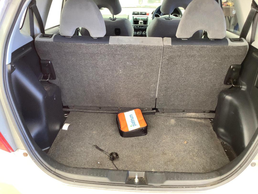 Photo '6' of Honda FIT Photo '6' of Honda FIT