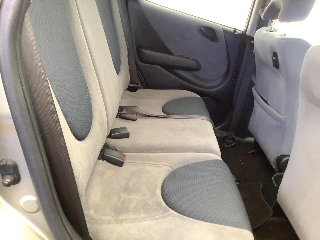 Photo '7' of Honda FIT Photo '7' of Honda FIT