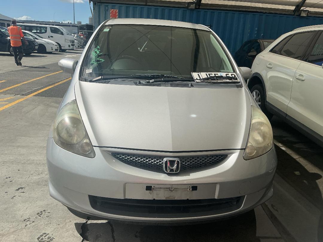 Photo '2' of Honda FIT
