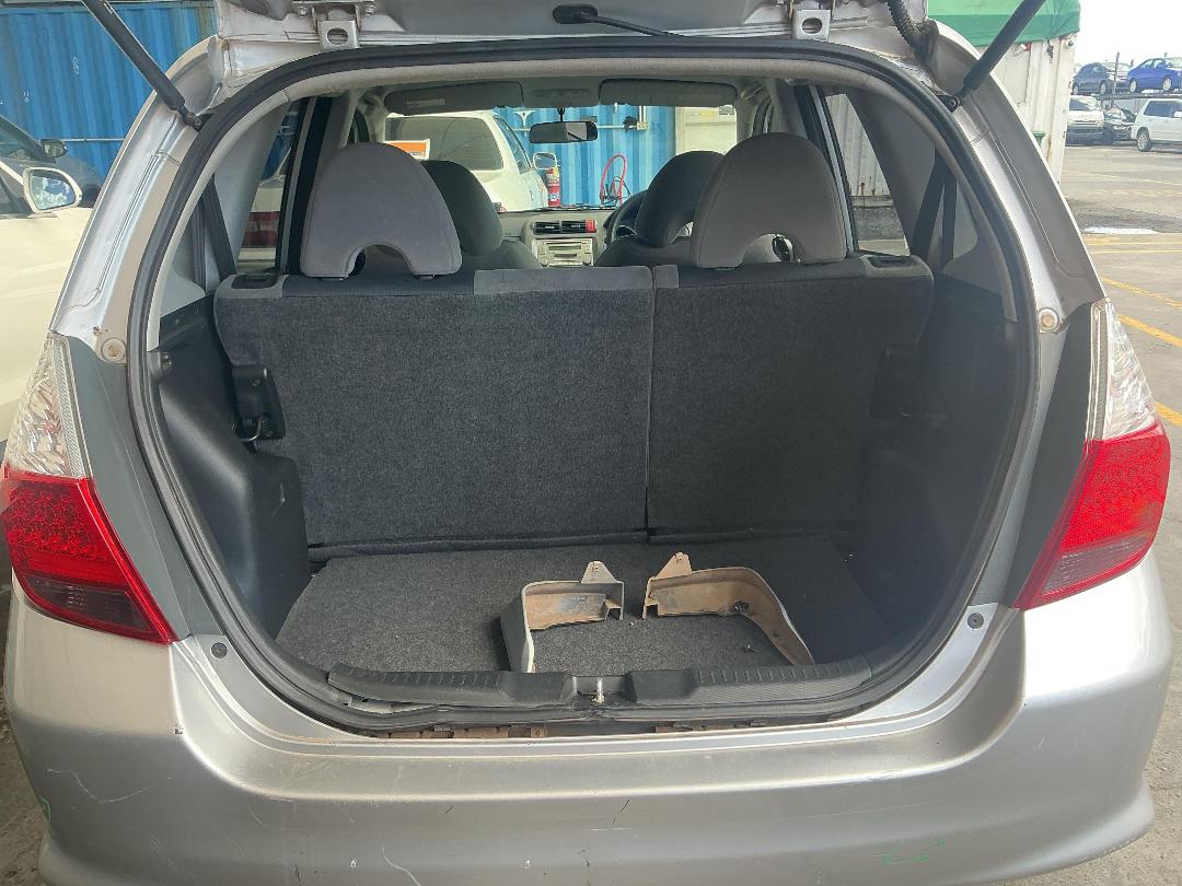 Photo '12' of Honda FIT