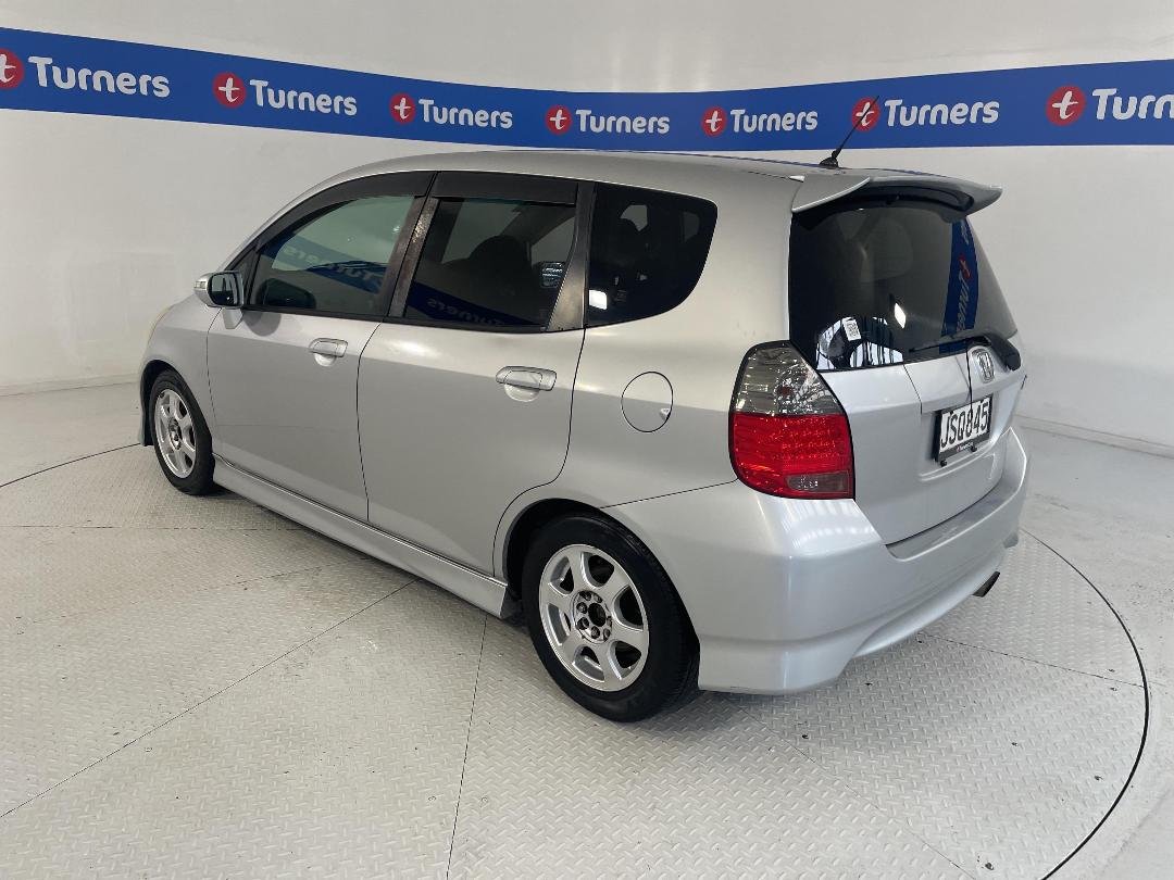 Photo '5' of Honda FIT