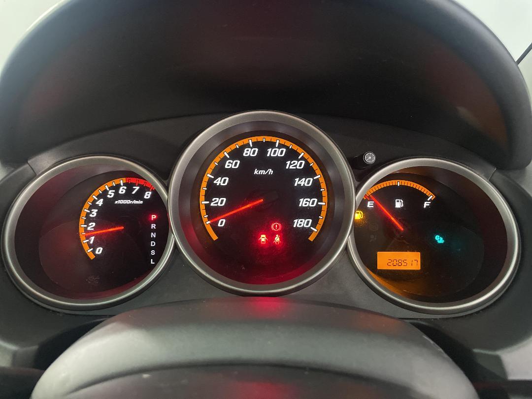 Photo '21' of Honda FIT