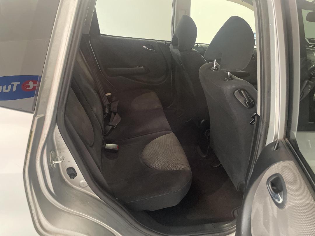 Photo '20' of Honda FIT