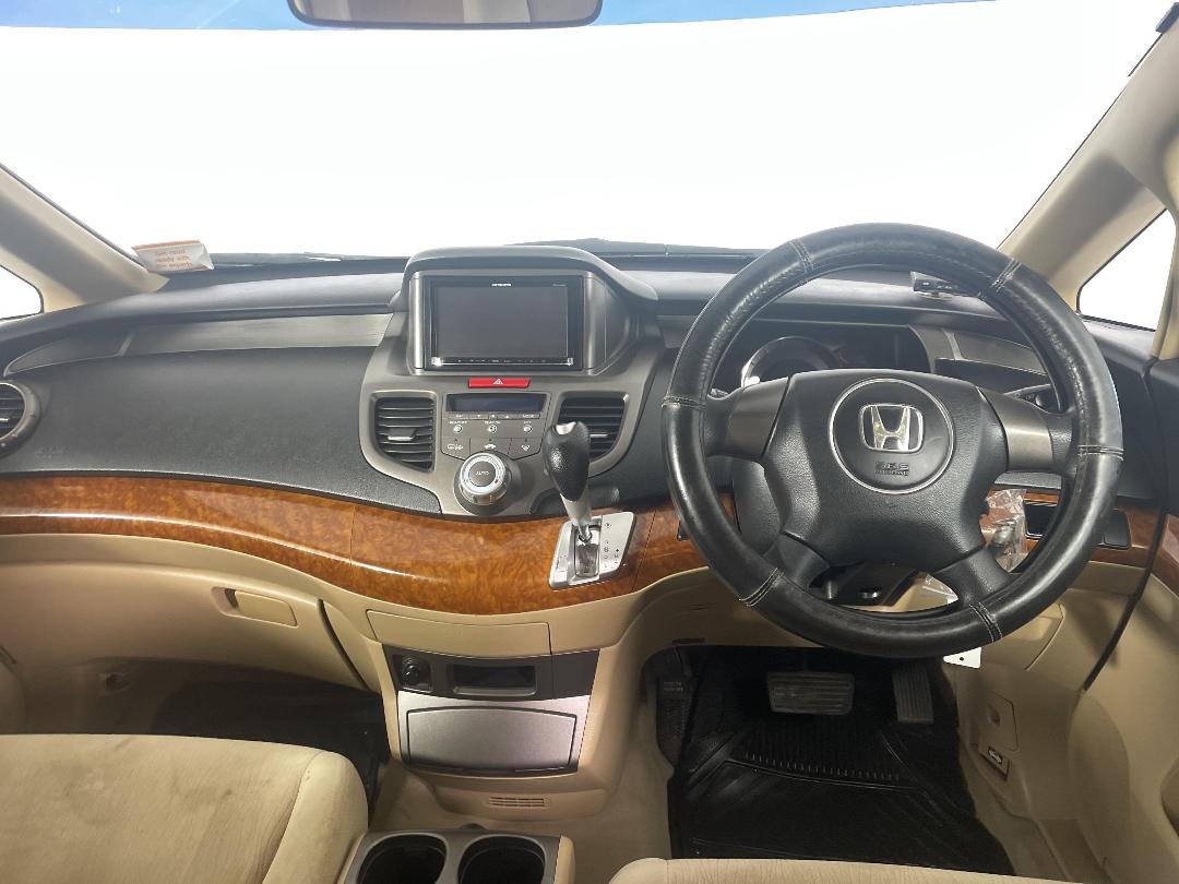 Photo '17' of Honda Odyssey Photo '17' of Honda Odyssey