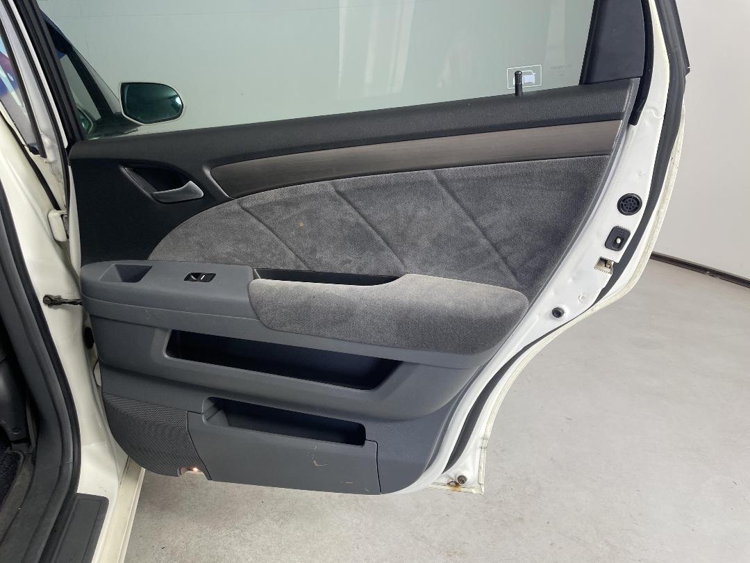 Photo '17' of Honda Odyssey