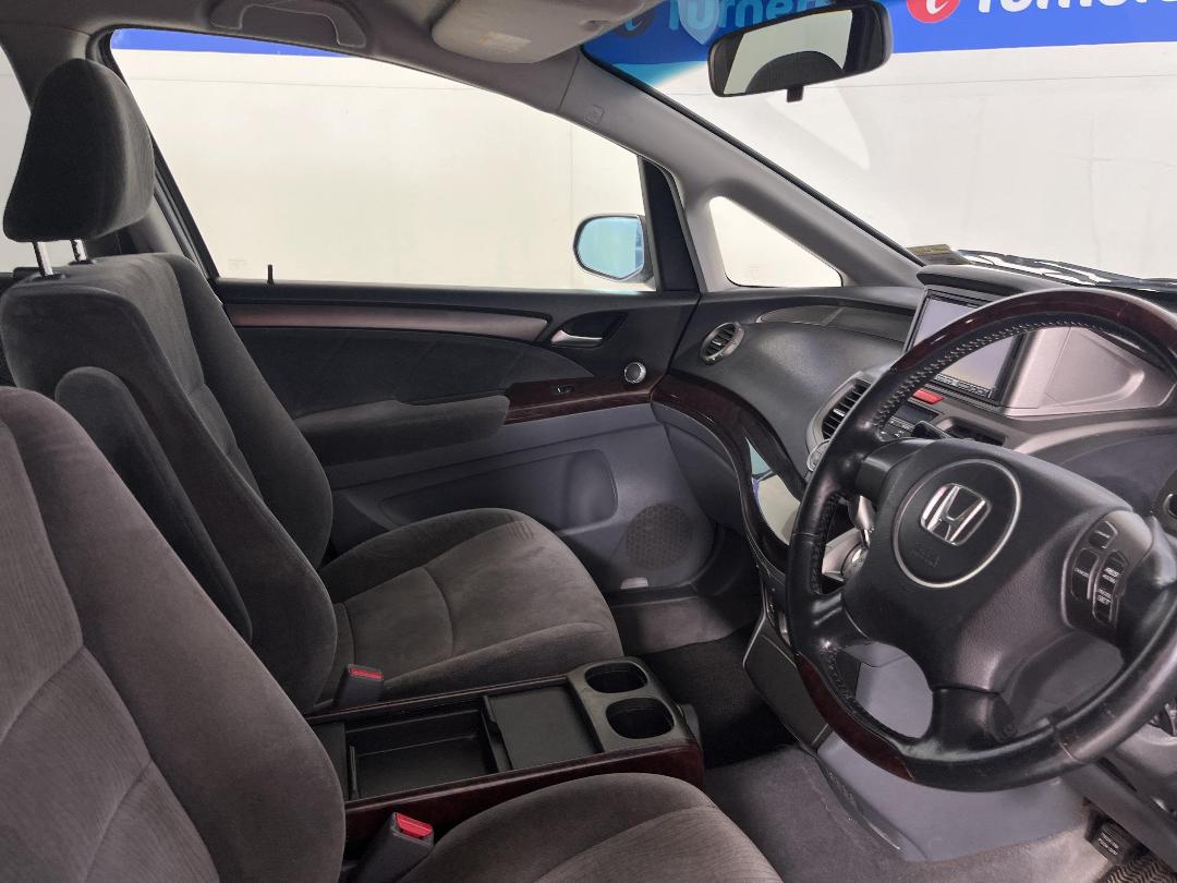 Photo '16' of Honda Odyssey