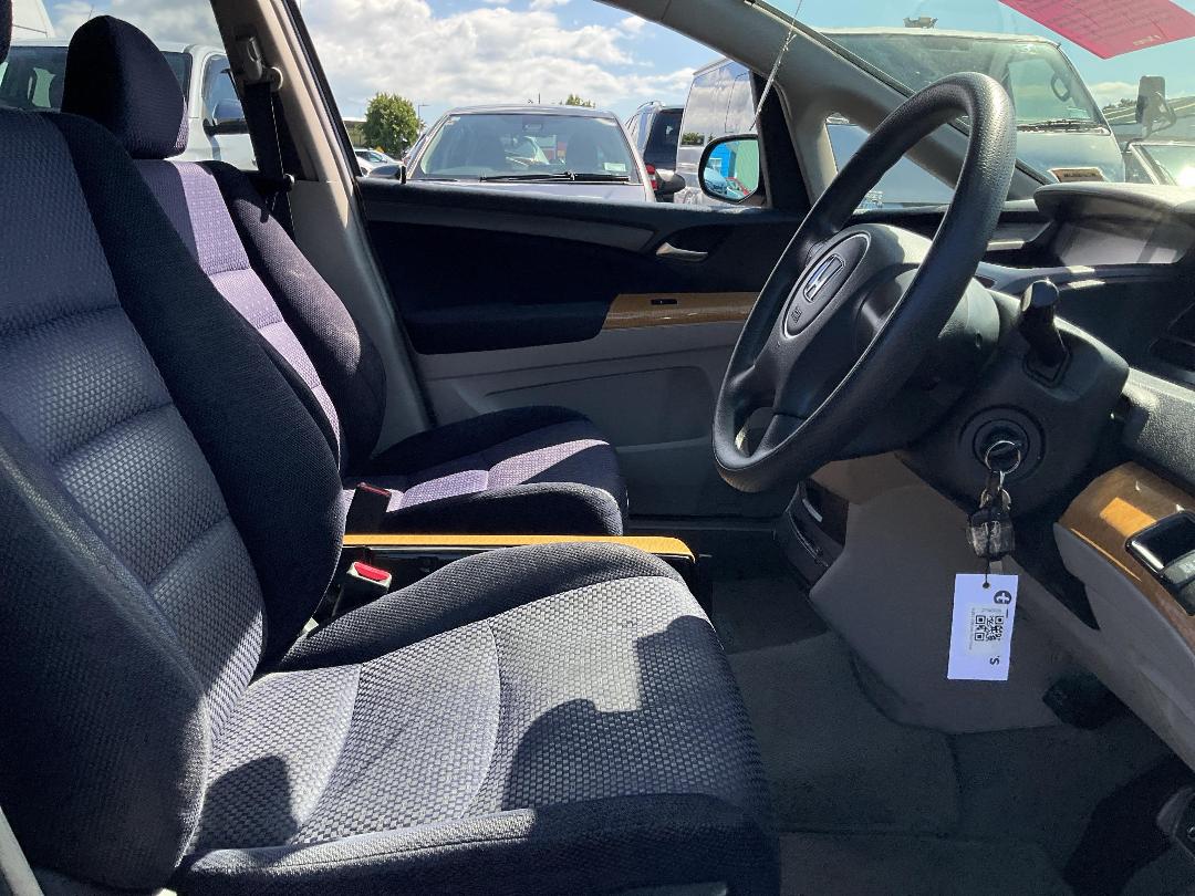 Photo '6' of Honda Odyssey Photo '6' of Honda Odyssey