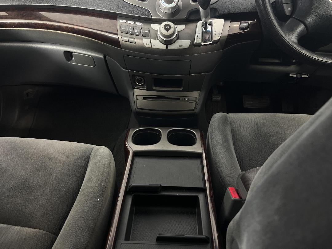 Photo '18' of Honda Odyssey