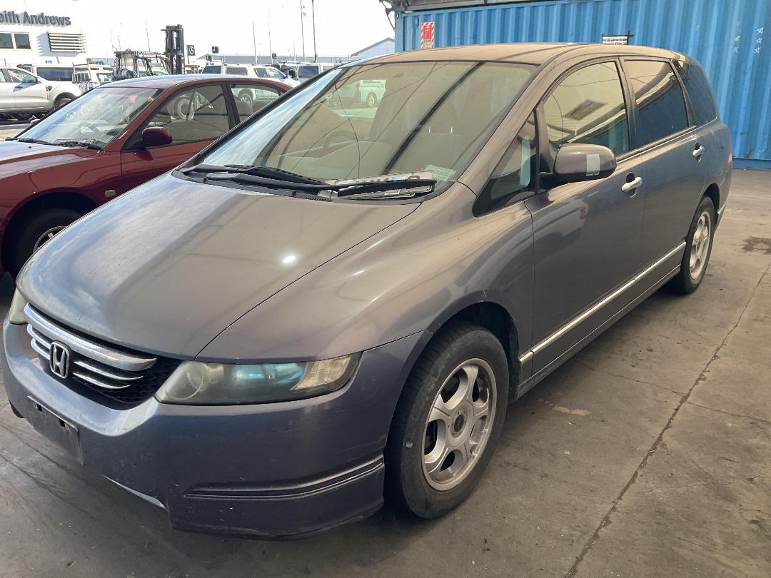 Photo '3' of Honda Odyssey