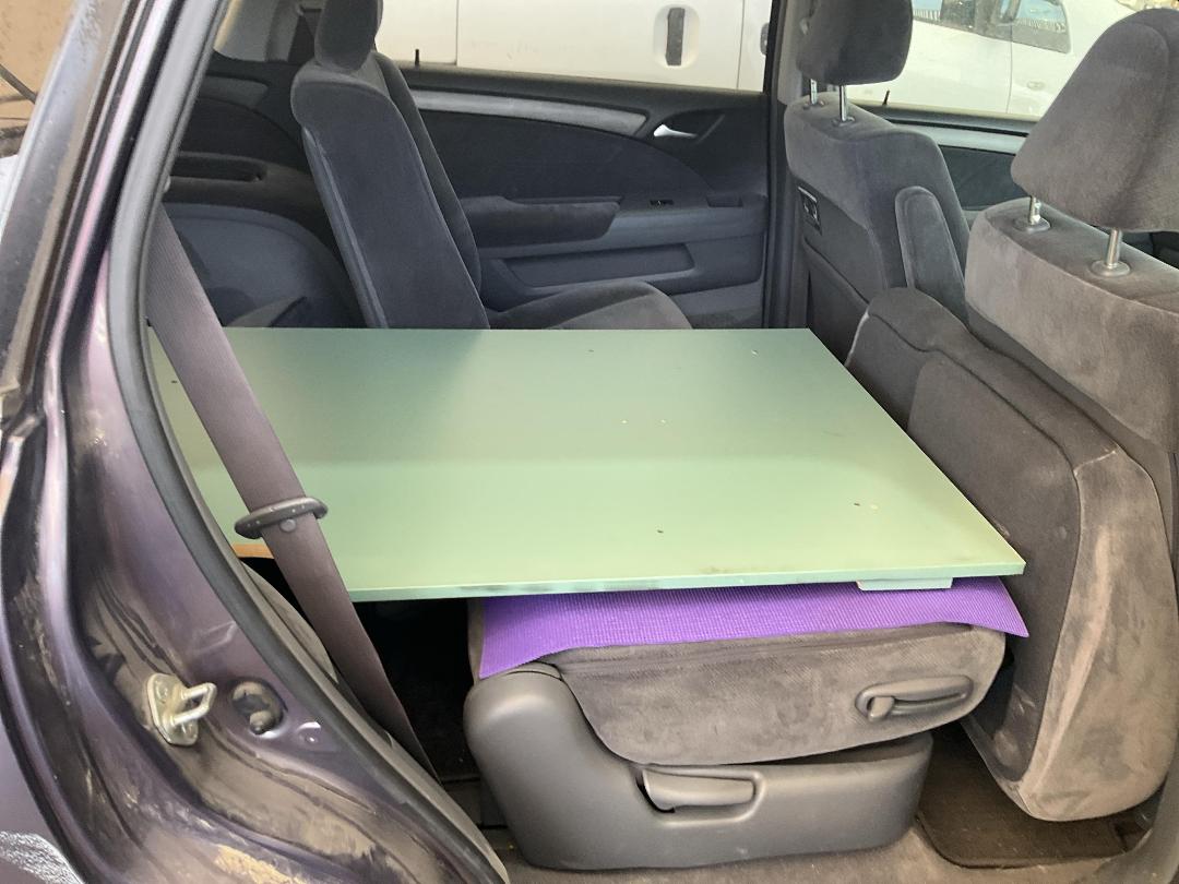 Photo '8' of Honda Odyssey