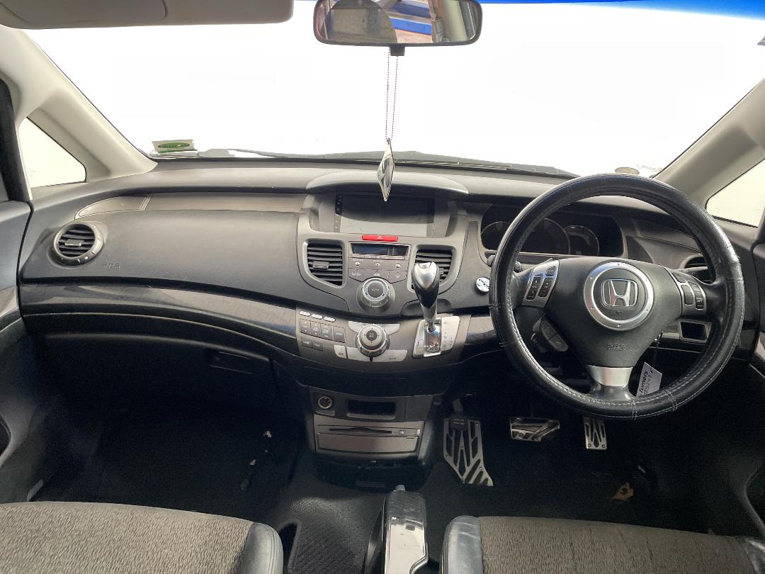 Photo '17' of Honda Odyssey