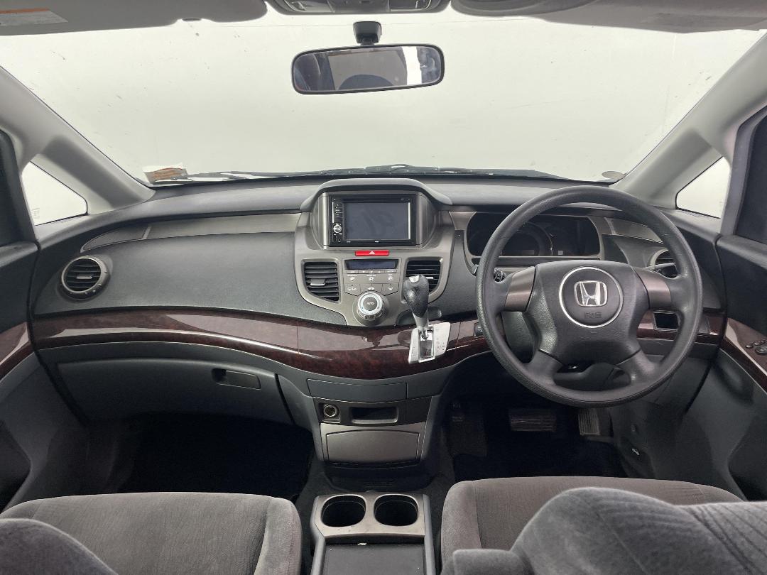 Photo '17' of Honda Odyssey