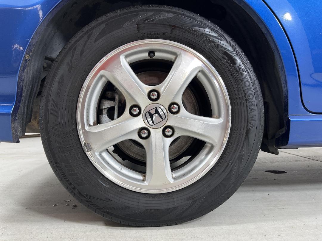 Photo '12' of Honda Stream Photo '12' of Honda Stream