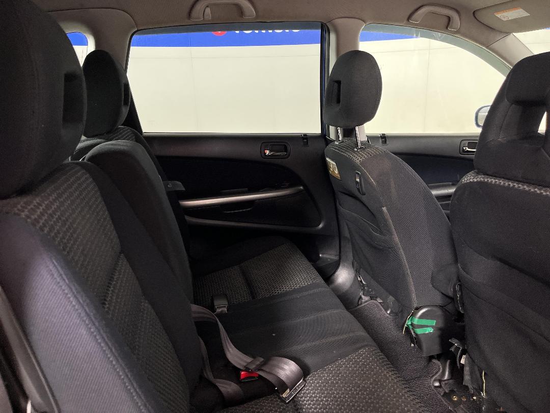 Photo '20' of Honda Stream Photo '20' of Honda Stream