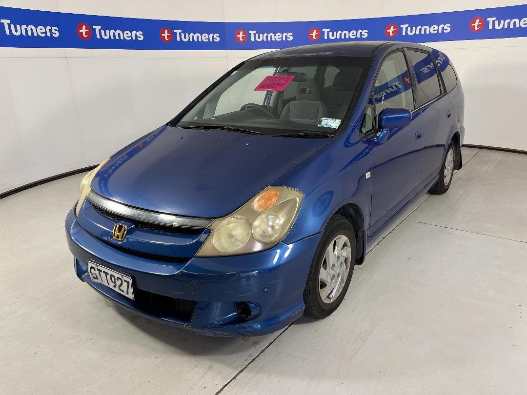 Photo '3' of Honda Stream Photo '3' of Honda Stream