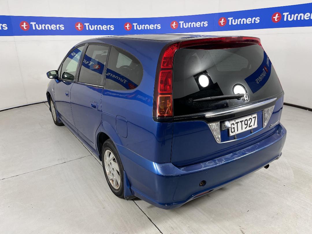 Photo '4' of Honda Stream Photo '4' of Honda Stream