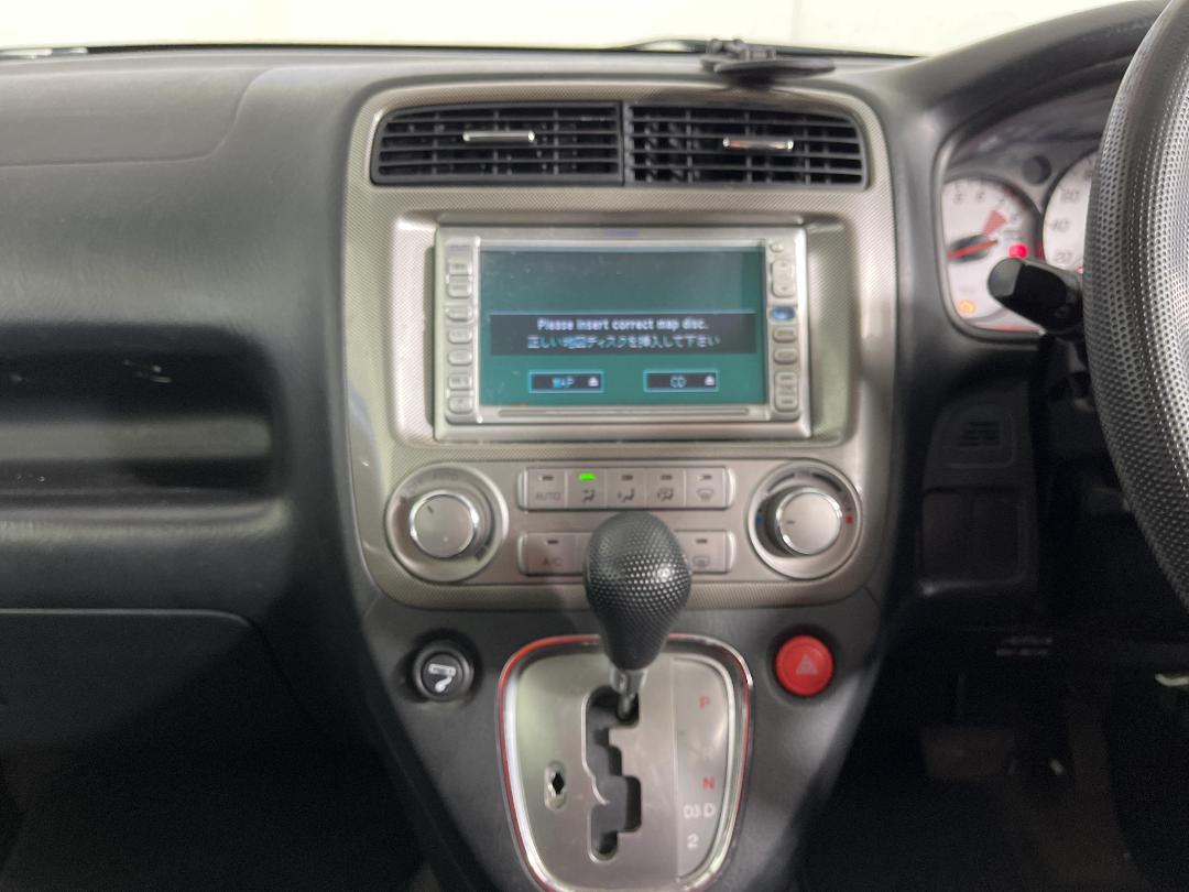 Photo '16' of Honda Stream Photo '16' of Honda Stream