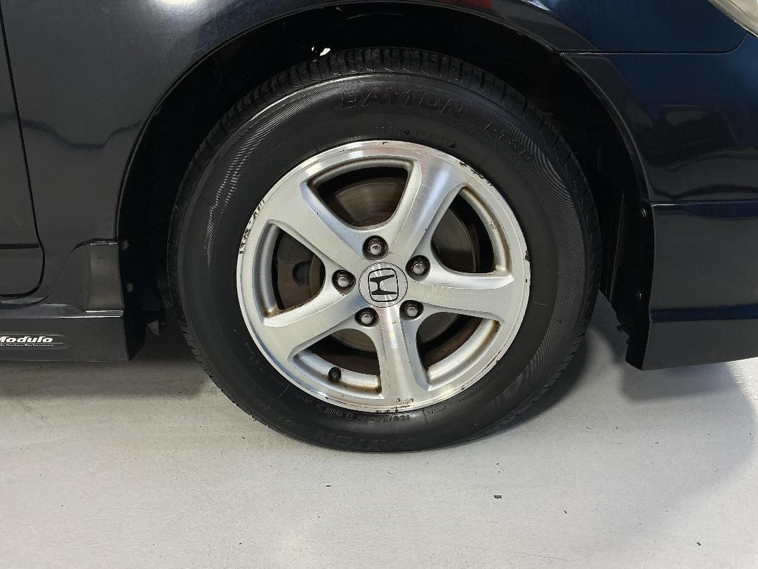 Photo '9' of Honda Stream Photo '9' of Honda Stream