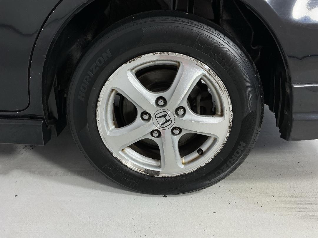 Photo '11' of Honda Stream Photo '11' of Honda Stream